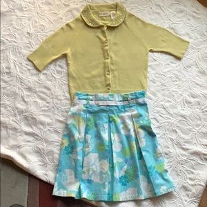 Outfit for girls: skirt and sweater, size-7/8.